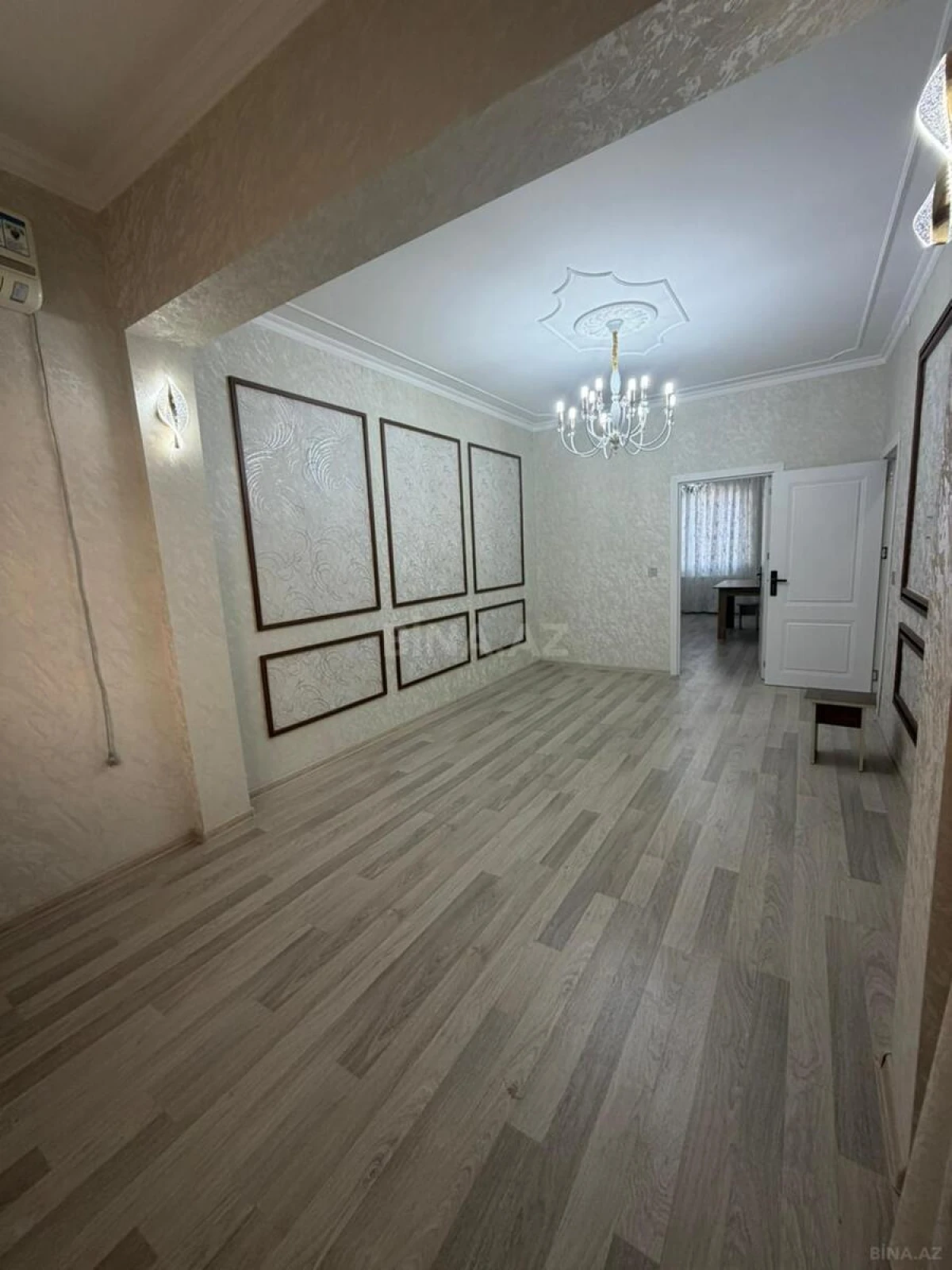 Satılır 2 otaqlı mənzil 60 m²
