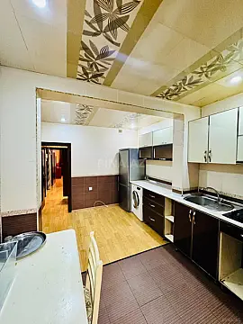 Kirayə verilir 2 otaqlı mənzil 65 m²