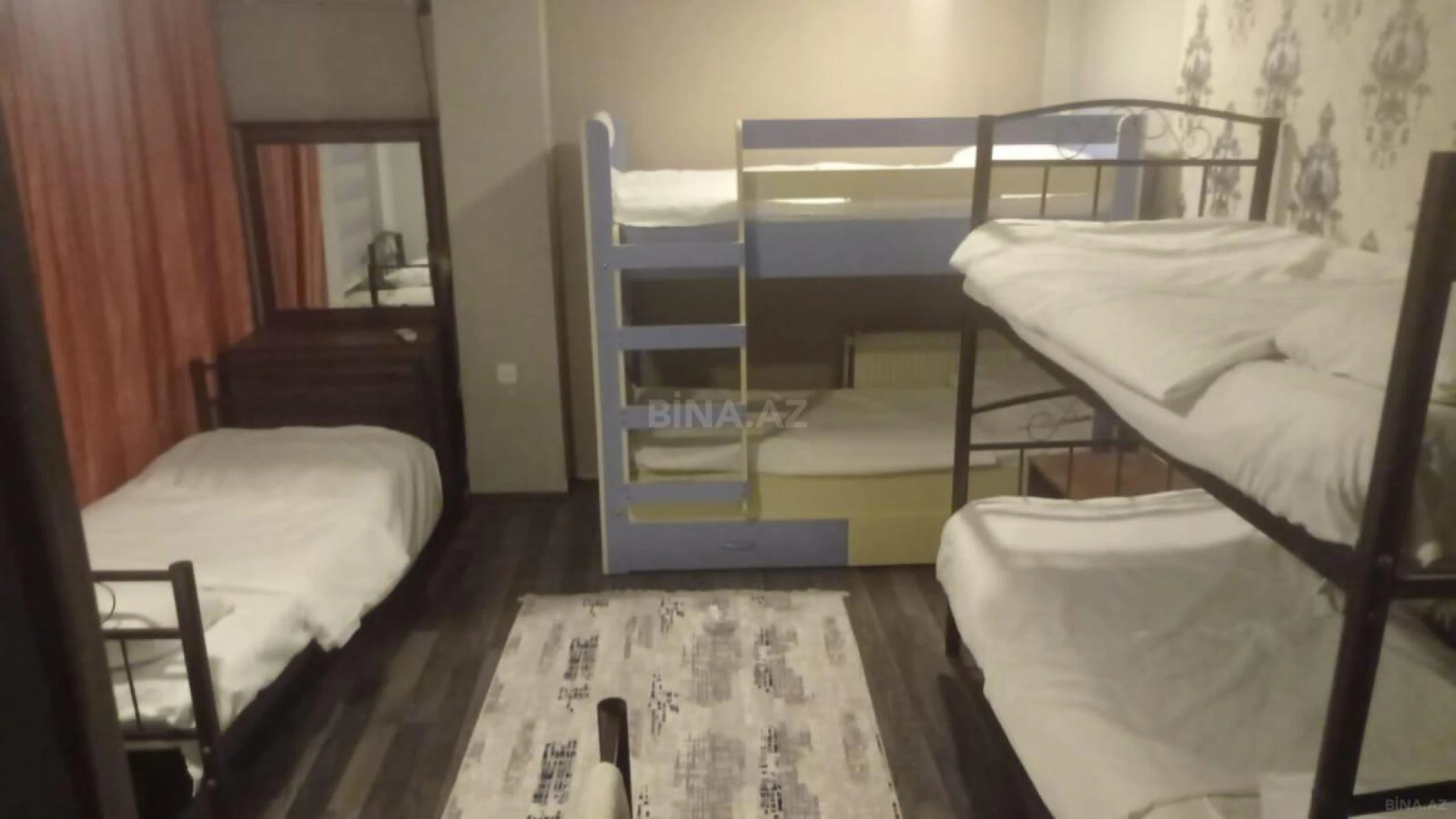 Satılır 15 otaqlı ofis 500 m²