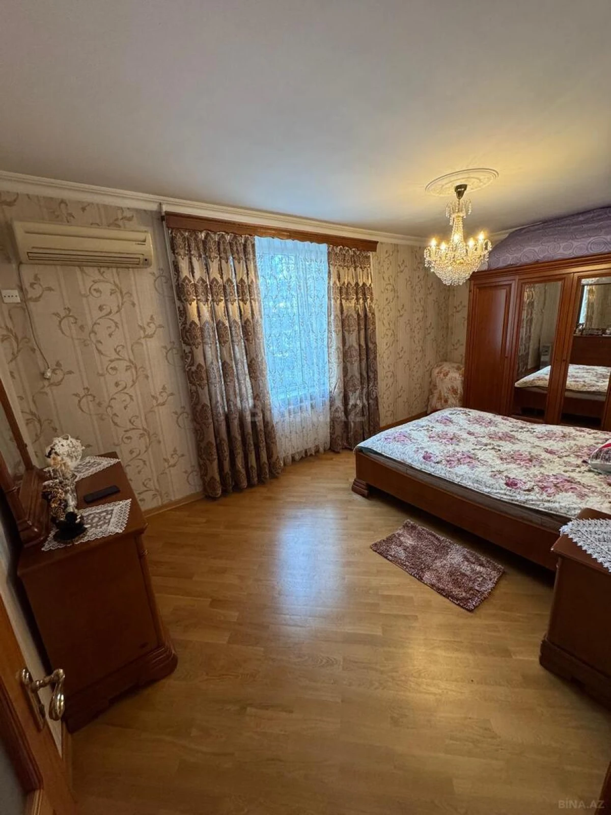 Satılır 2 otaqlı mənzil 62 m²