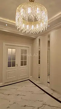 Satılır 4 otaqlı mənzil 173 m²