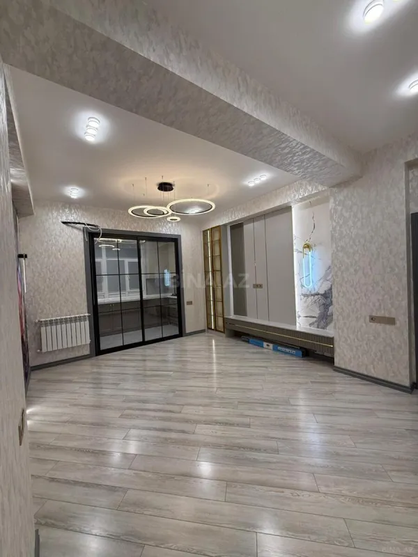 Satılır 3 otaqlı mənzil 96 m²