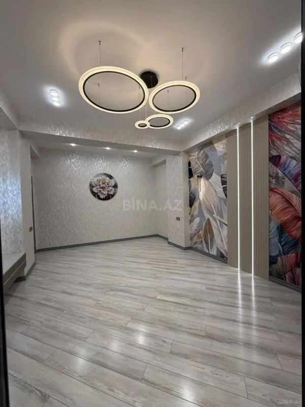 Satılır 3 otaqlı mənzil 96 m²
