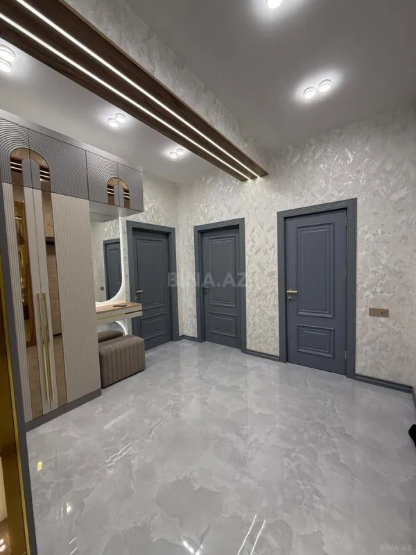 Satılır 3 otaqlı mənzil 96 m²