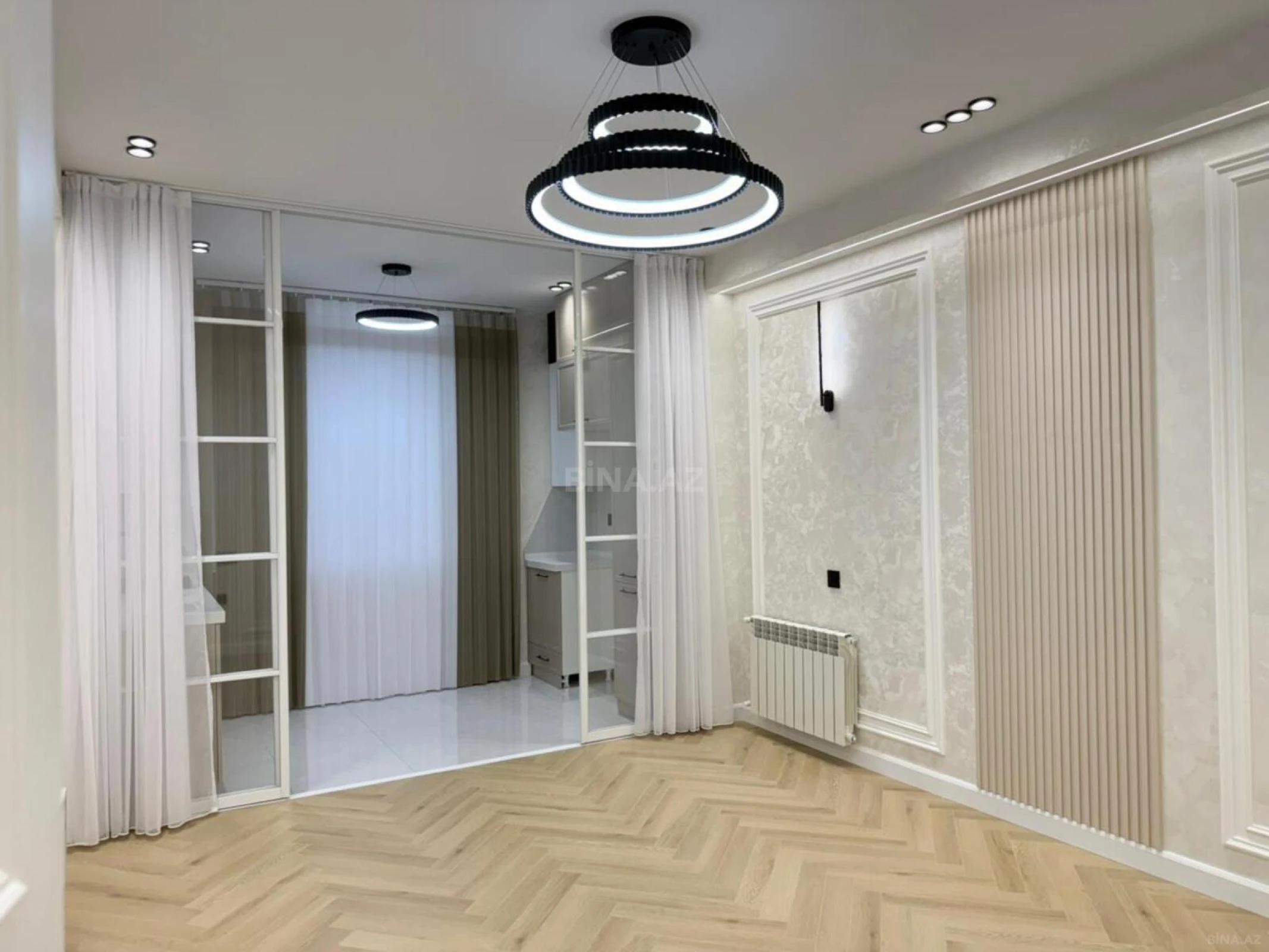 Satılır 2 otaqlı mənzil 80 m²