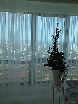 Kirayə verilir 2 otaqlı mənzil 90 m²