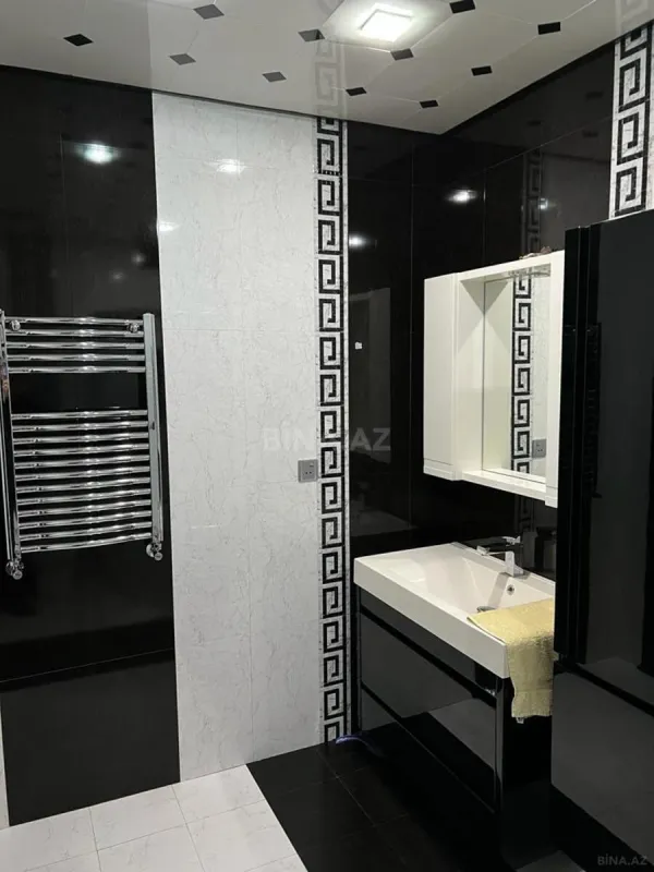 Kirayə verilir 3 otaqlı mənzil 125 m²