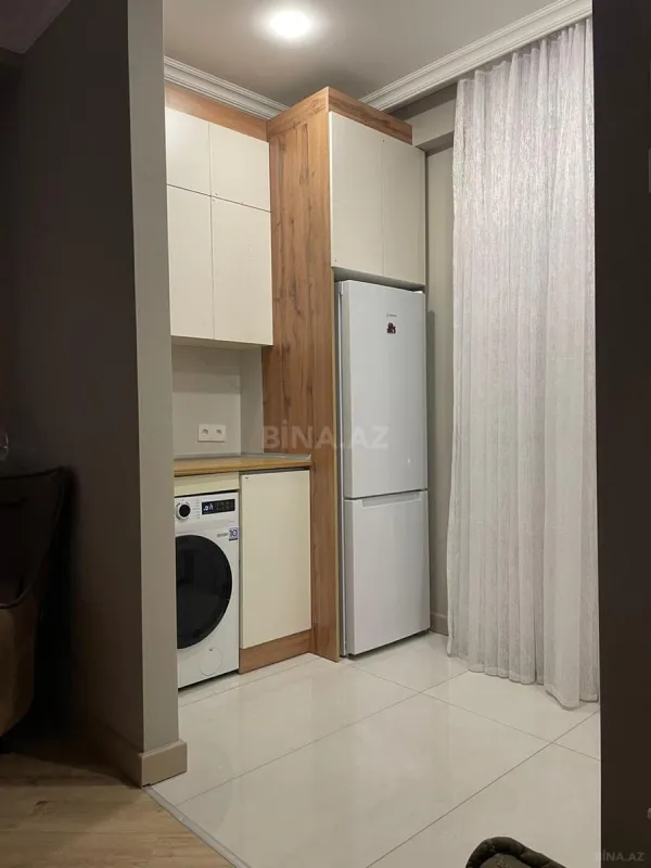 Kirayə verilir 2 otaqlı mənzil 68 m²