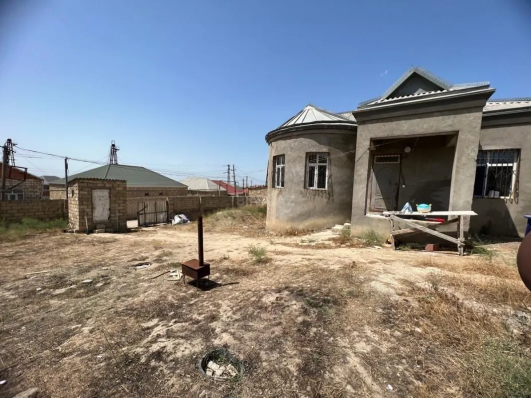 Satılır 3 otaqlı həyət evi 150 m²