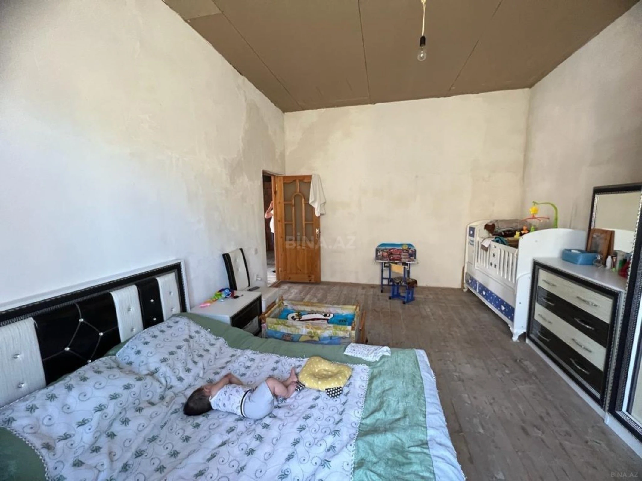 Satılır 3 otaqlı həyət evi 150 m²