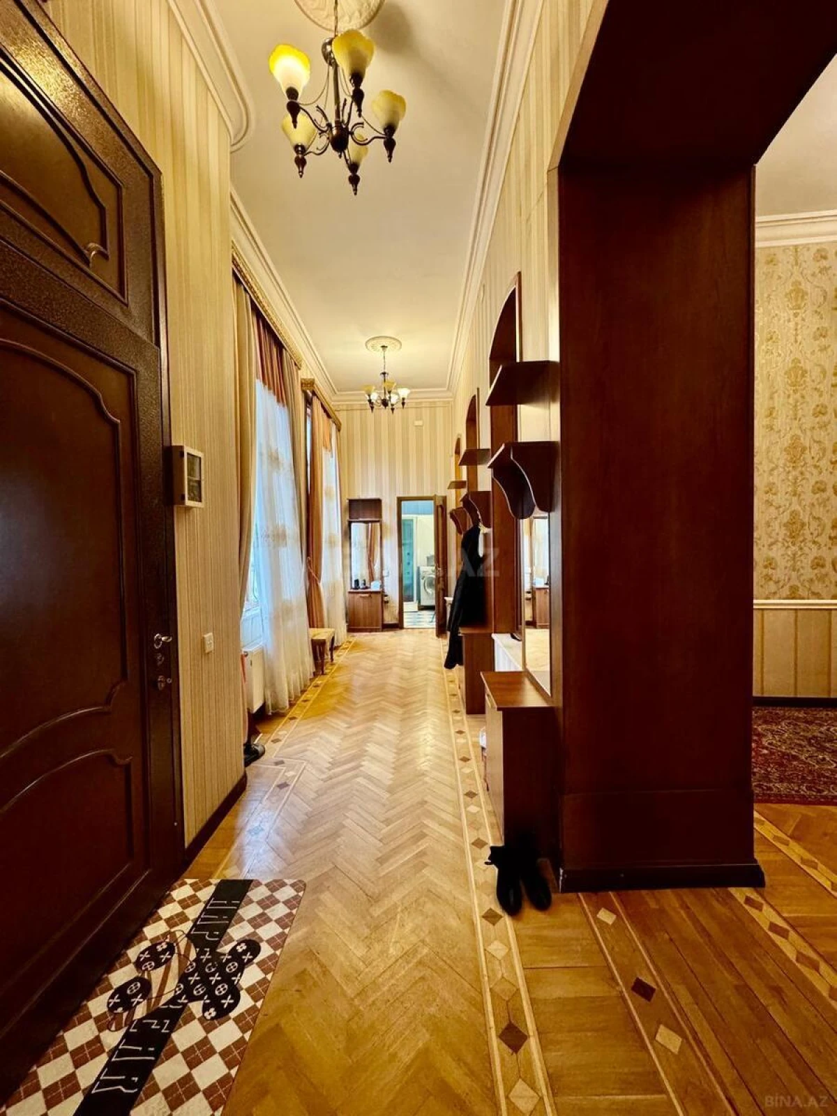 Kirayə verilir 4 otaqlı ofis 200 m²