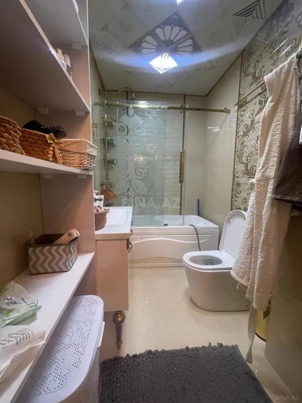 Kirayə verilir 4 otaqlı ofis 170 m²