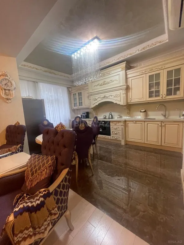 Kirayə verilir 4 otaqlı ofis 170 m²