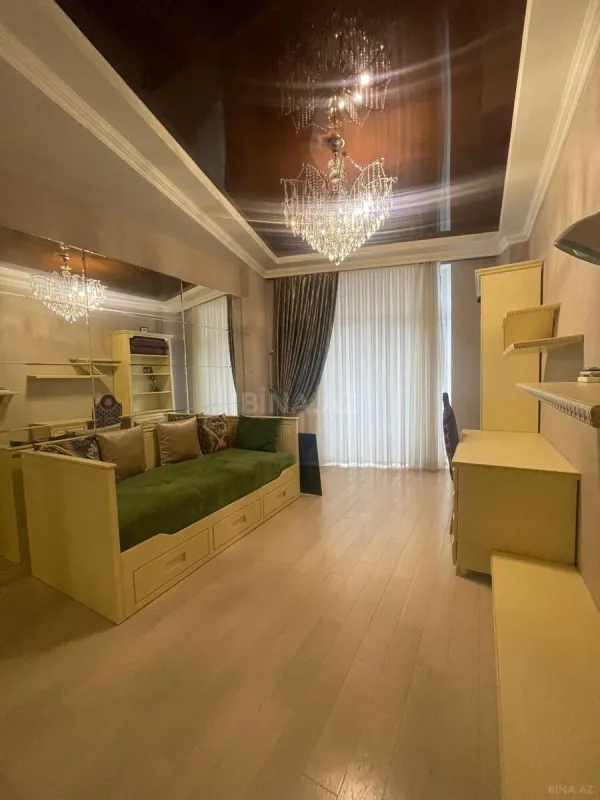 Kirayə verilir 4 otaqlı ofis 170 m²