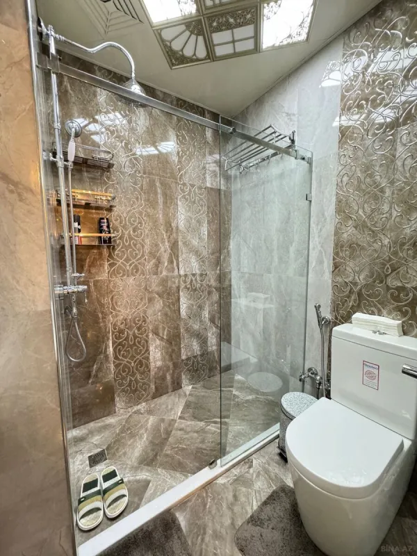 Kirayə verilir 4 otaqlı ofis 170 m²