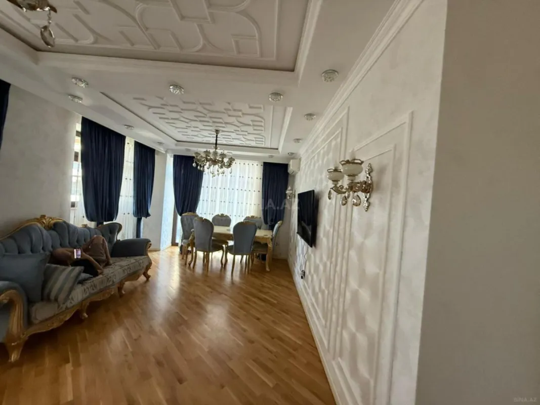 Kirayə verilir 3 otaqlı mənzil 148 m²