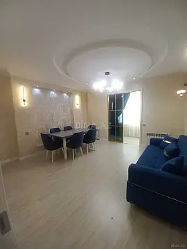 Satılır 2 otaqlı mənzil 62 m²