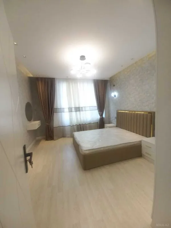 Satılır 2 otaqlı mənzil 62 m²