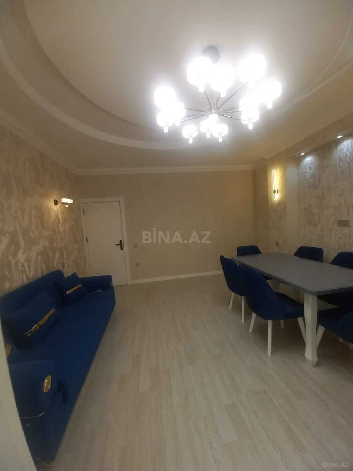 Satılır 2 otaqlı mənzil 62 m²