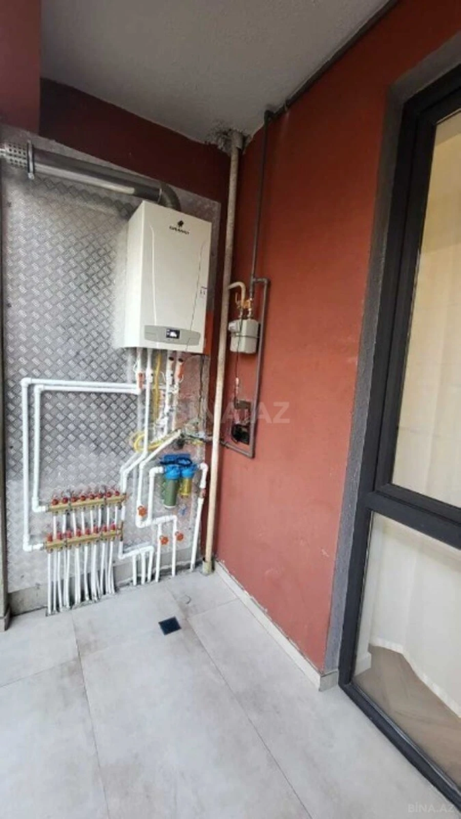 Kirayə verilir 2 otaqlı mənzil 70 m²