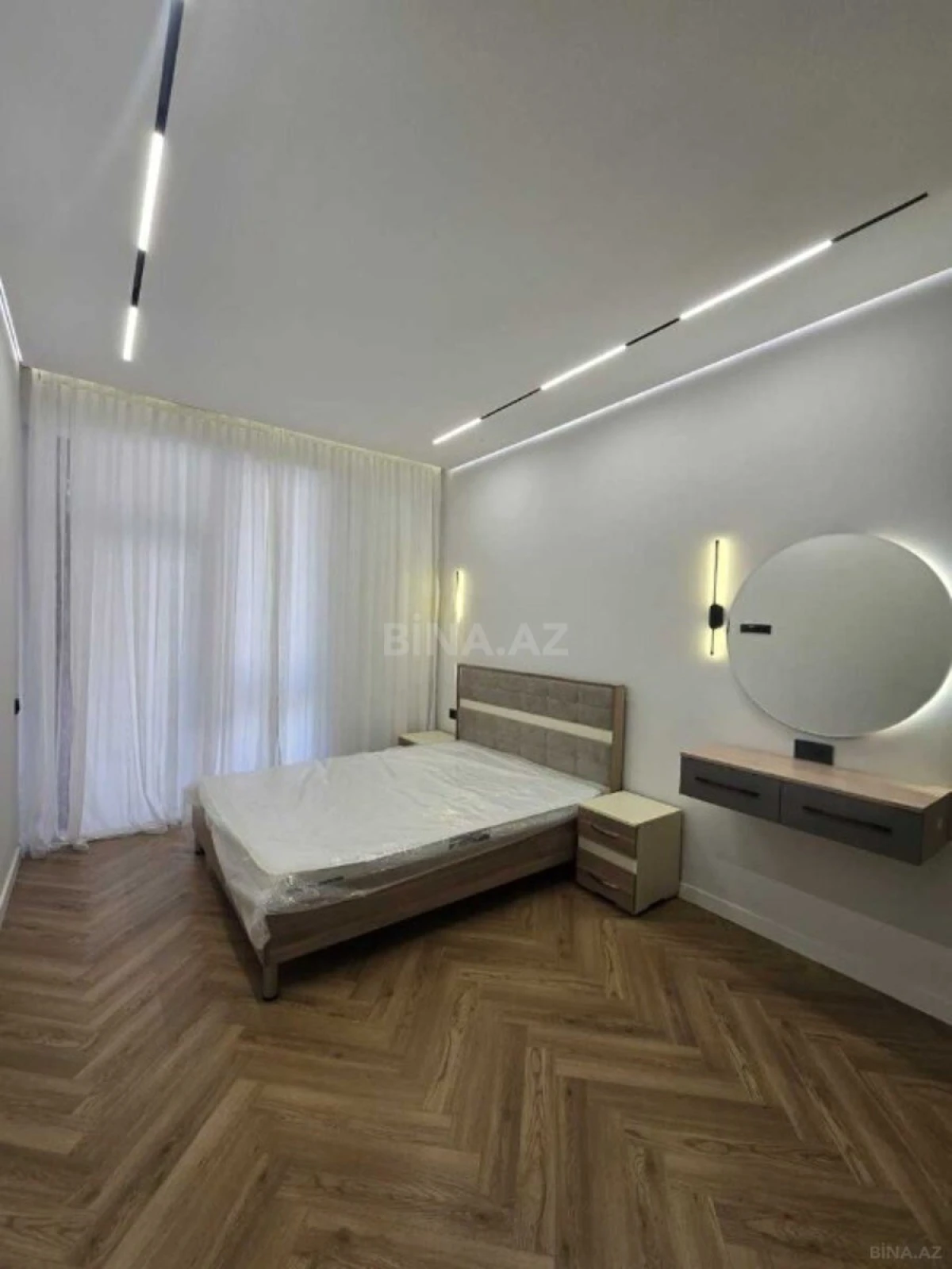 Kirayə verilir 2 otaqlı mənzil 70 m²