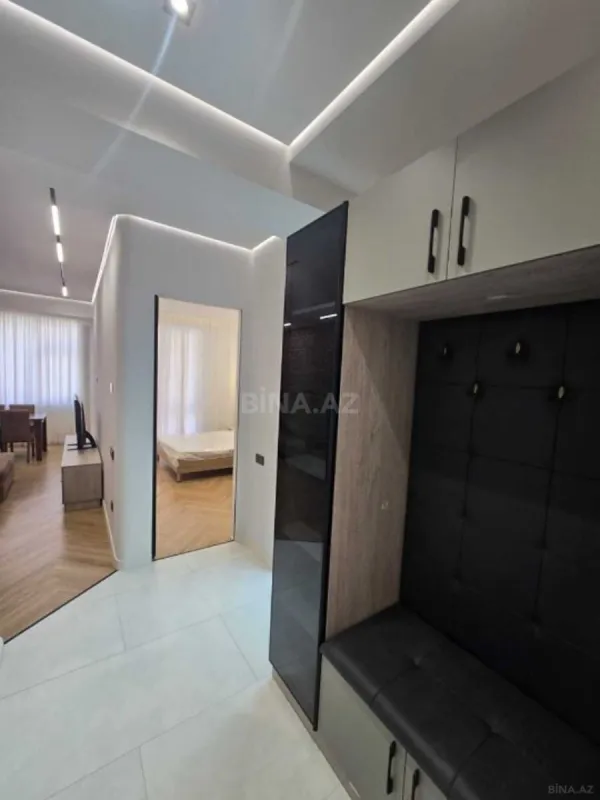 Kirayə verilir 2 otaqlı mənzil 70 m²