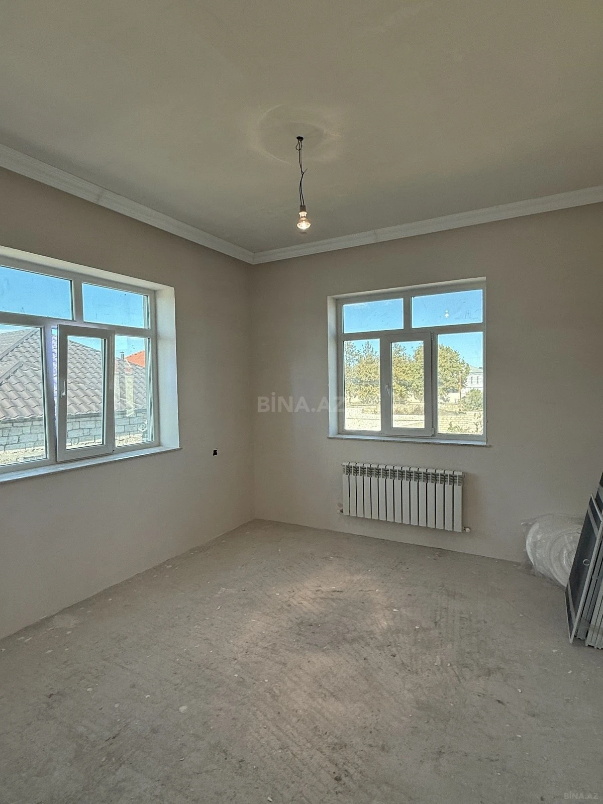Satılır 6 otaqlı həyət evi 260 m²