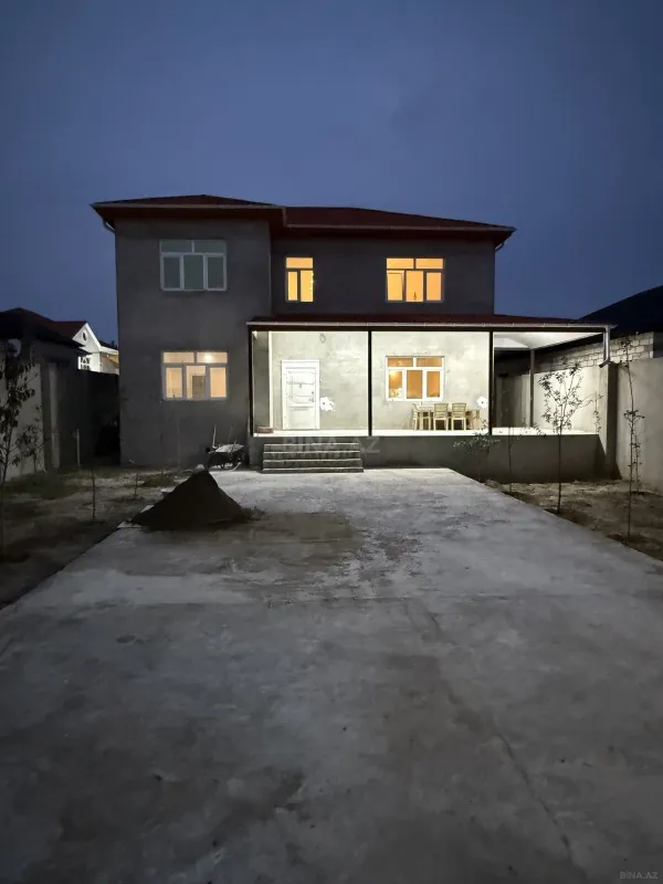 Satılır 6 otaqlı həyət evi 260 m²