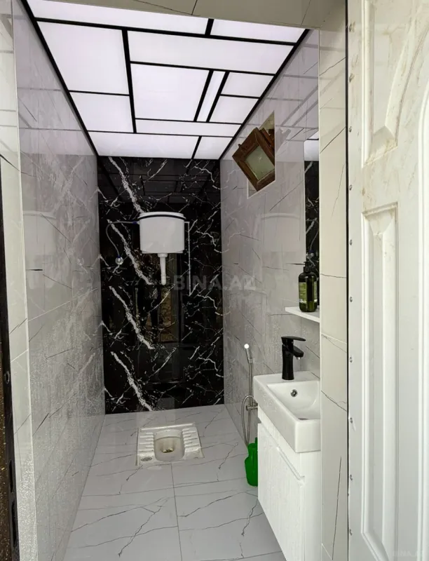 Satılır 6 otaqlı həyət evi 260 m²