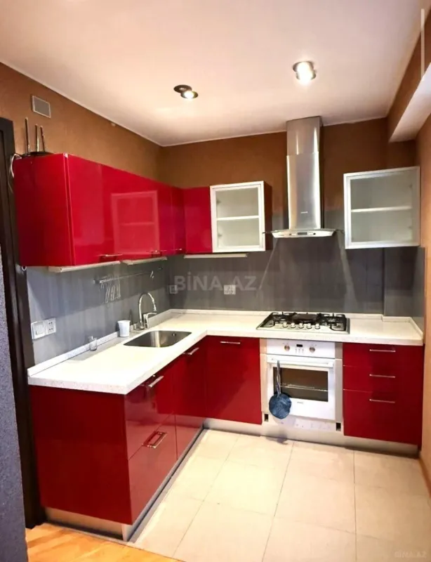 Kirayə verilir 3 otaqlı mənzil 75 m²