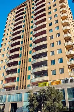 Satılır 4 otaqlı mənzil 141 m² — Bakı, Xətai 4 otaq 141.00 m²