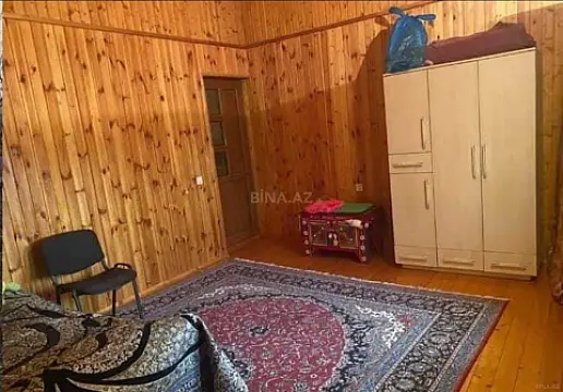 Satılır 9 otaqlı həyət evi 700 m²