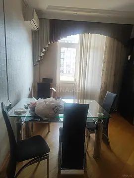 Kirayə verilir 3 otaqlı mənzil 135 m²