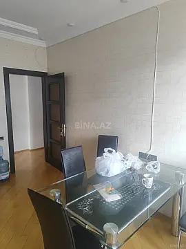 Kirayə verilir 3 otaqlı mənzil 135 m²