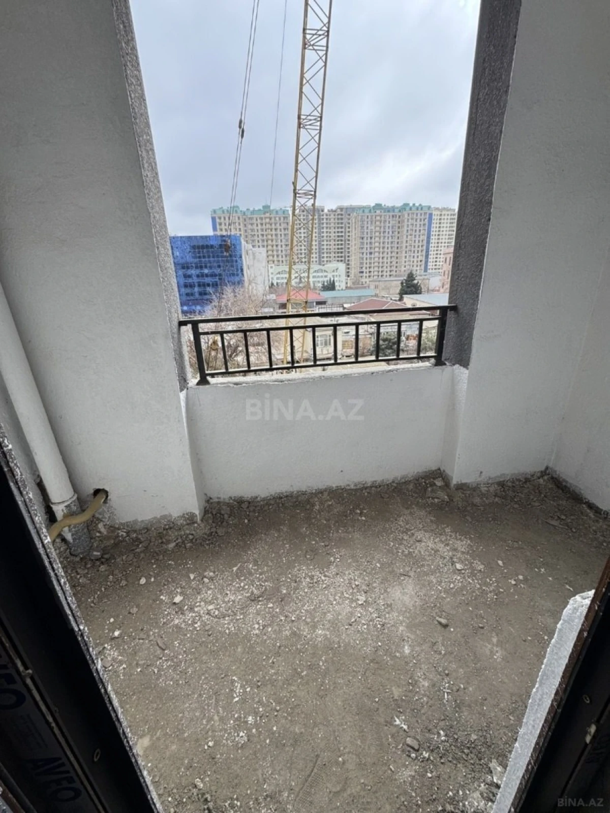 Satılır 2 otaqlı mənzil 76.6 m²