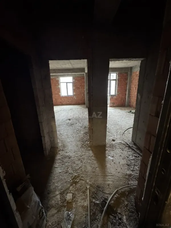 Satılır 2 otaqlı mənzil 76.6 m²