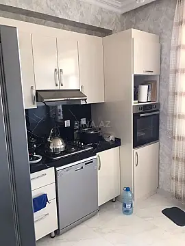 Satılır 2 otaqlı mənzil 73 m²