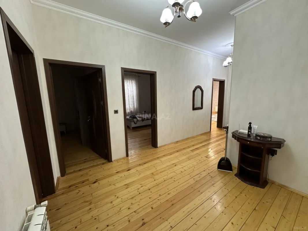 Satılır 4 otaqlı həyət evi 120 m²