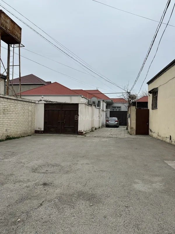 Satılır 4 otaqlı həyət evi 120 m²