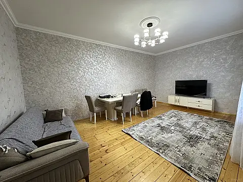 Satılır 4 otaqlı həyət evi 120 m²