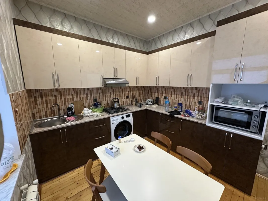 Satılır 4 otaqlı həyət evi 120 m²