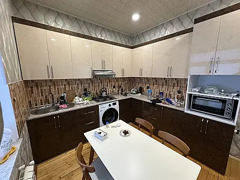 Satılır 4 otaqlı həyət evi 120 m²