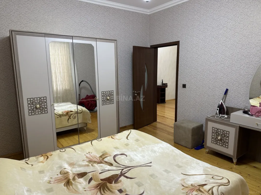 Satılır 4 otaqlı həyət evi 120 m²