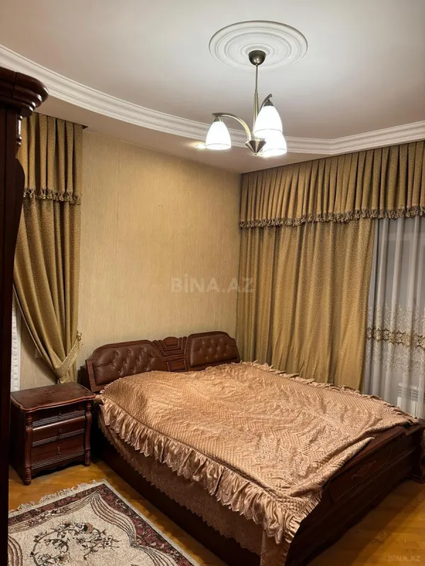 Kirayə verilir 3 otaqlı mənzil 145 m²