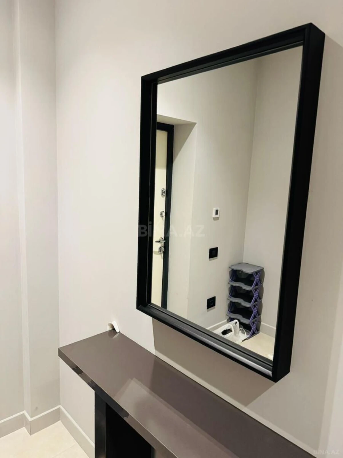 Kirayə verilir 2 otaqlı mənzil 110 m²