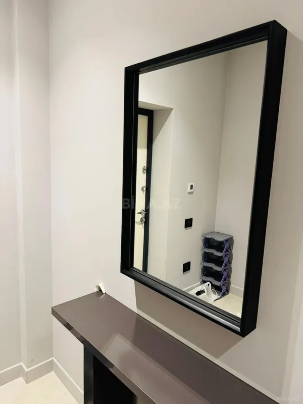 Kirayə verilir 2 otaqlı mənzil 110 m²