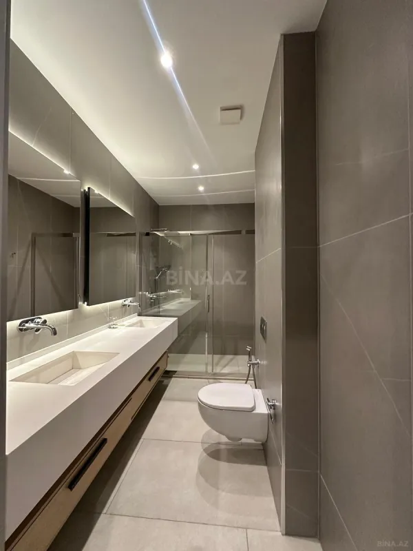 Kirayə verilir 2 otaqlı mənzil 110 m²