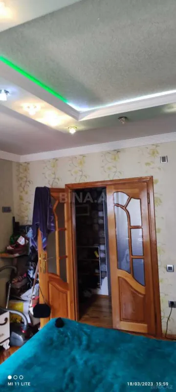 Satılır 4 otaqlı mənzil 100 m²