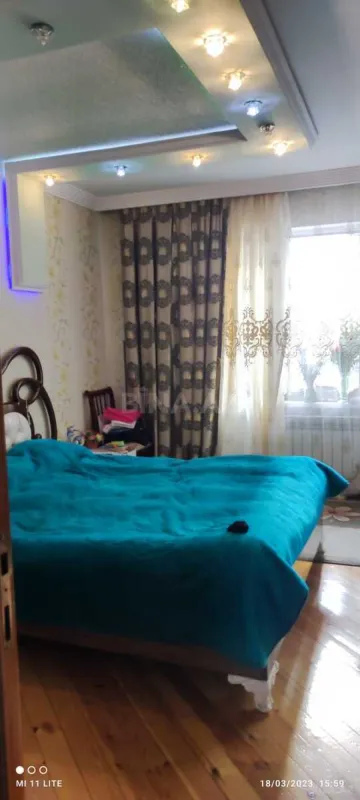Satılır 4 otaqlı mənzil 100 m²