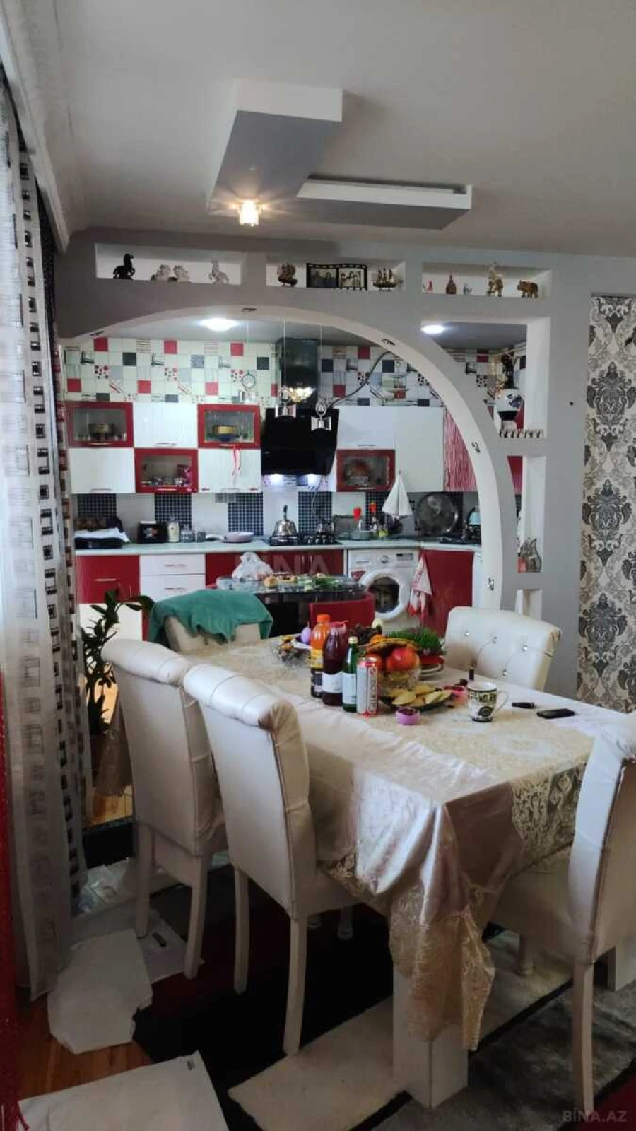 Satılır 4 otaqlı mənzil 100 m²